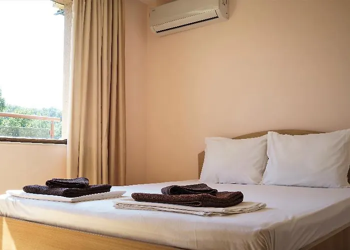 Апарт-отель Moreto Seaside