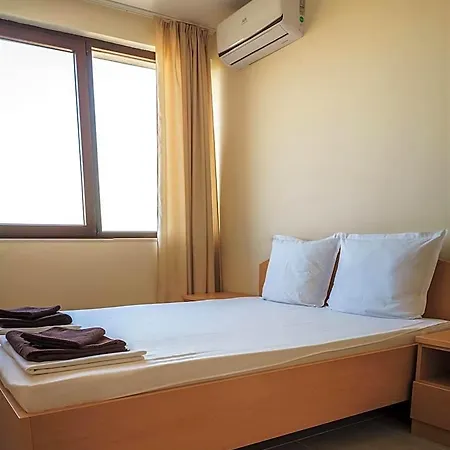Aparthotel Moreto Seaside 3*