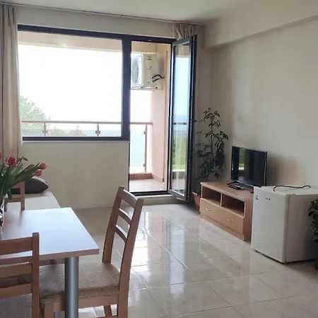 Moreto Seaside Lejlighedshotel 3*