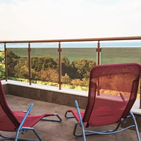 Moreto Seaside Apart-hotel