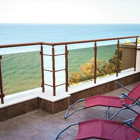 Moreto Seaside Lejlighedshotel 3*