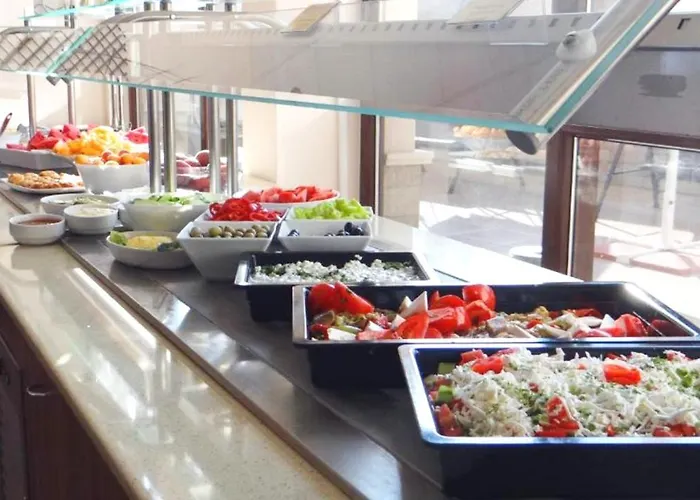 Aparthotel Moreto Seaside 3*